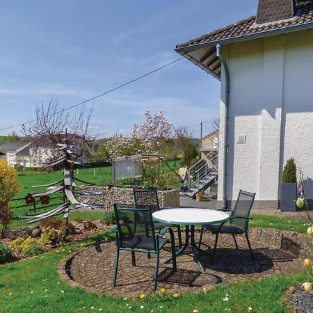 Cozy Apartment In Koerperich-Obersgegen With Wifi Korperich Zewnętrze zdjęcie