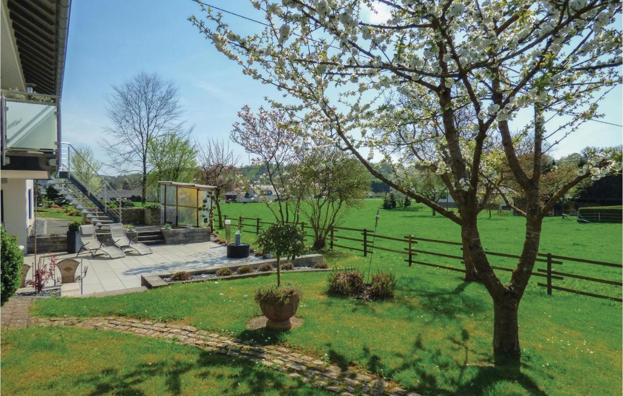 Cozy Apartment In Koerperich-Obersgegen With Wifi Korperich Zewnętrze zdjęcie